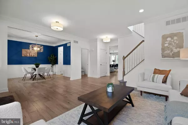 21 GREENWAY DR, Doylestown, PA 18901