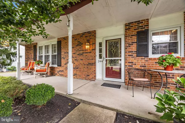 244 NEWGATE RD, Langhorne, PA 19047