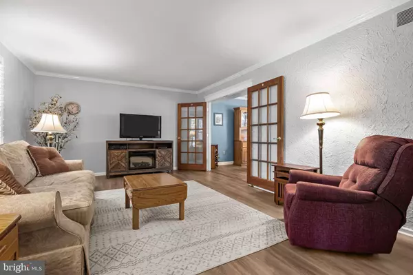 244 NEWGATE RD, Langhorne, PA 19047