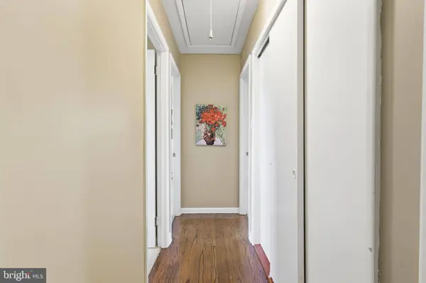 5 PATRICK LN, Yardley, PA 19067