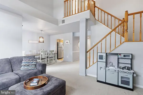 33 E PARK RD, Newtown, PA 18940