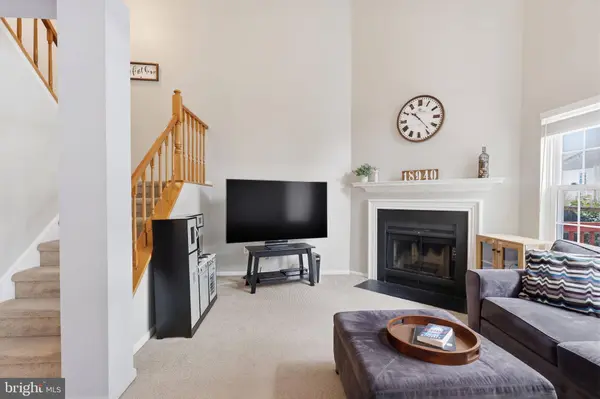 33 E PARK RD, Newtown, PA 18940