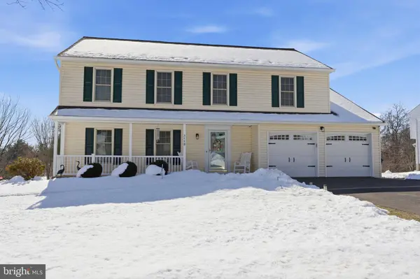 348 BURGUNDY LN, Newtown, PA 18940