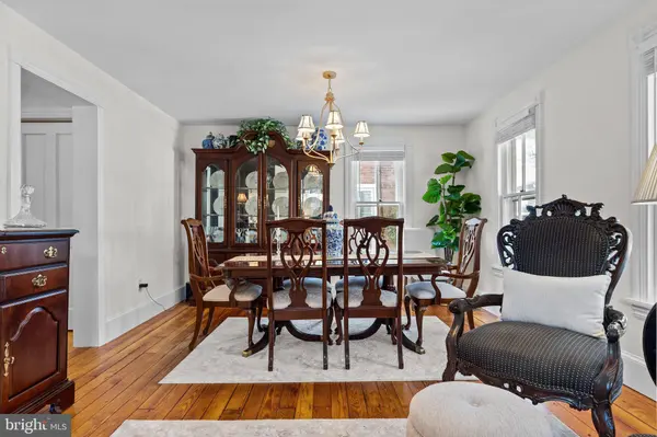 22 E PENN ST, Newtown, PA 18940