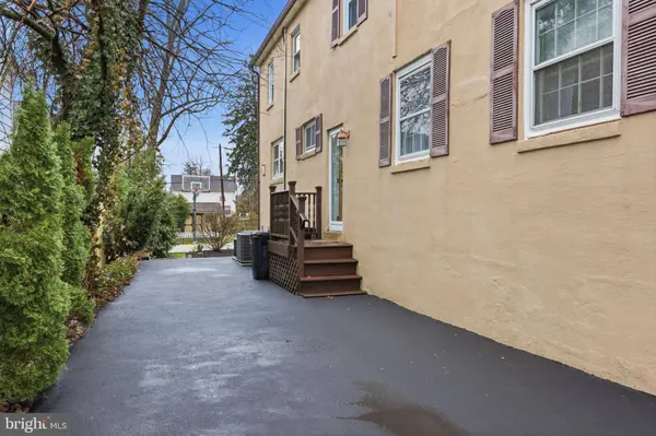 1607 FORREST AVE, Feasterville Trevose, PA 19053