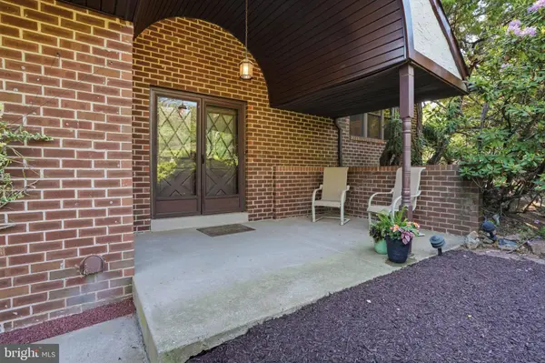 718 BRIDGEVIEW RD, Feasterville Trevose, PA 19053