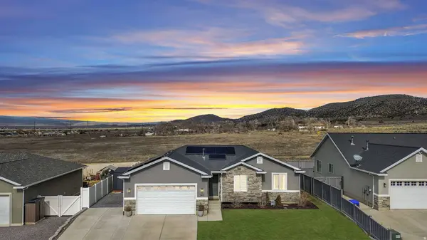 2681 E CLARKSTONE DR, Eagle Mountain, UT 84005