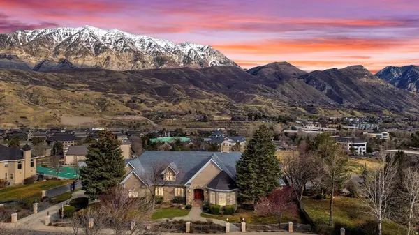 566 N BELLA VISTA DR E, Orem, UT 84097