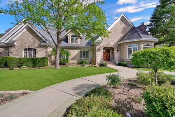 566 N BELLA VISTA DR E, Orem, UT 84097