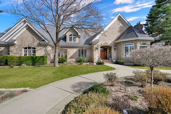 566 N BELLA VISTA DR E, Orem, UT 84097