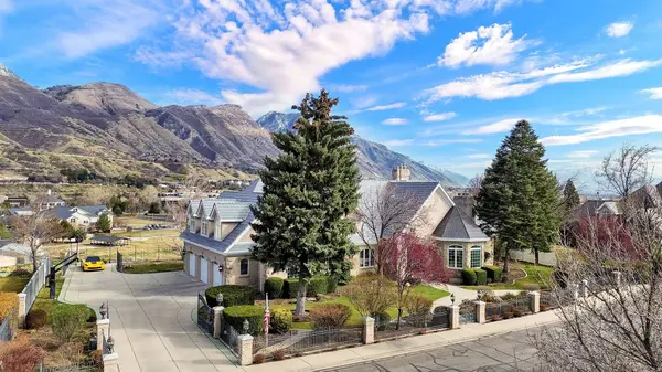 566 N BELLA VISTA DR E, Orem, UT 84097