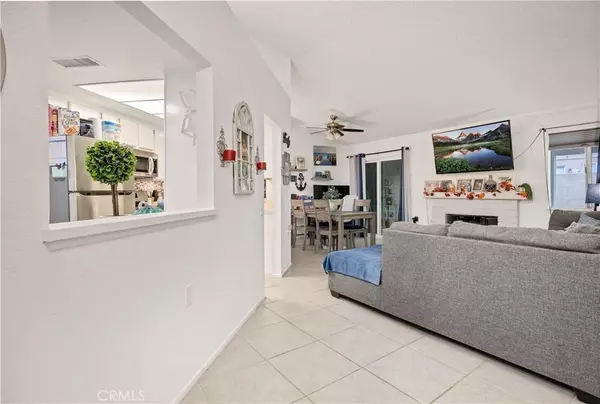 920 Countryside ST, Hemet, CA 92545