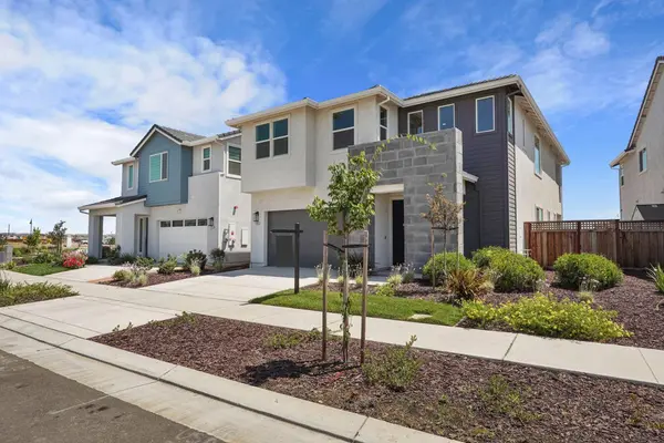 17324 Bushwick LN, Lathrop, CA 95330