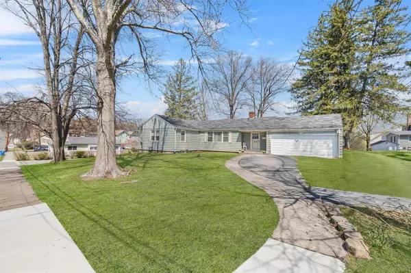 7 Roosevelt AVE, Middletown, NY 10940