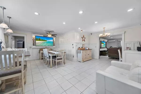 7 Roosevelt AVE, Middletown, NY 10940