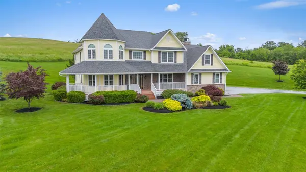 14 Eagles Watch, Warwick, NY 10990