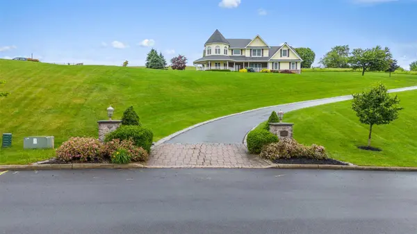 14 Eagles Watch, Warwick, NY 10990