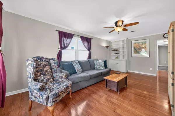 9 Grandview AVE, Middletown, NY 10940