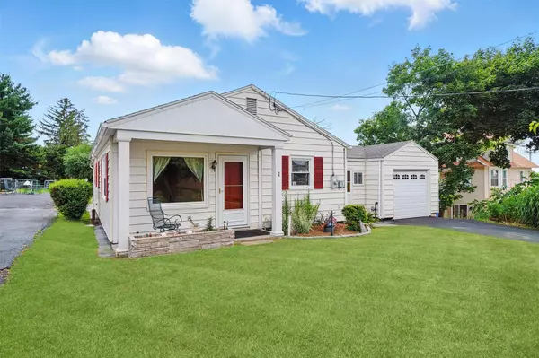 9 Grandview AVE, Middletown, NY 10940