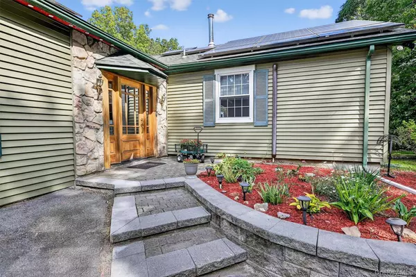 1968 Greenville TPKE, Port Jervis, NY 12771