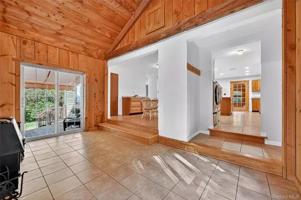 1968 Greenville TPKE, Port Jervis, NY 12771