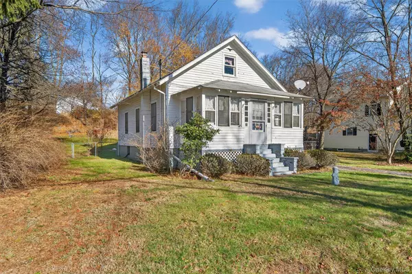 18 Seybolt AVE, Otisville, NY 10963