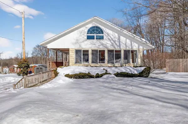 396 Crescent AVE, Highland, NY 12528