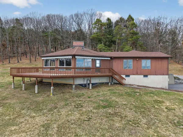 963 Mountain RD, Port Jervis, NY 12771