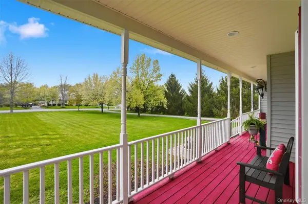 15 Ferrante DR, Montgomery, NY 12549