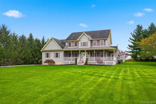 15 Ferrante DR, Montgomery, NY 12549