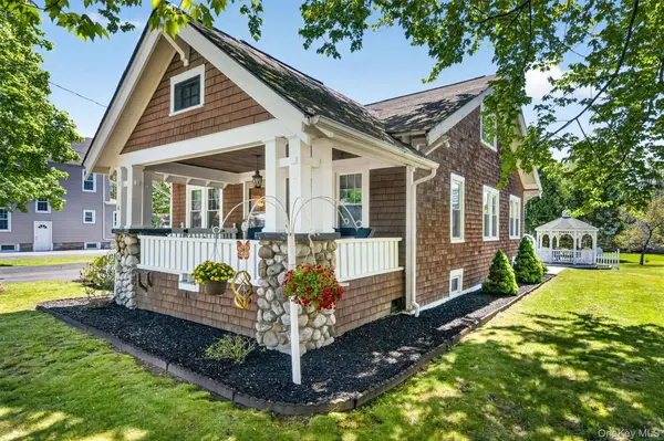 4 Mt Hope AVE, Otisville, NY 10963