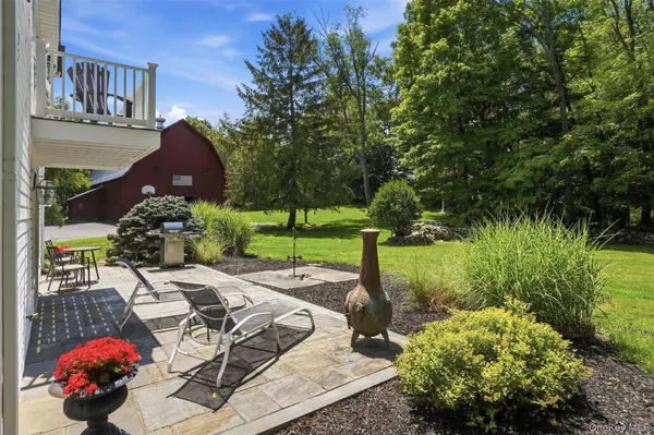 232 Tally Ho RD, Middletown, NY 10940