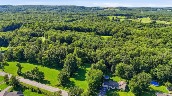 Ridge DR, Middletown, NY 10940