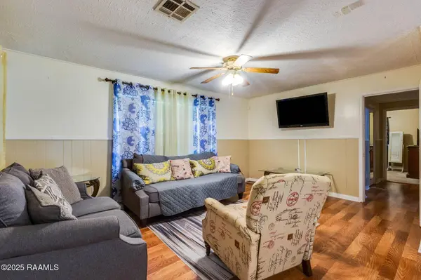 522 Chickasaw DR, Opelousas, LA 70570