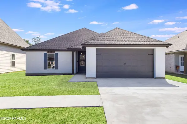 212 Zoie DR