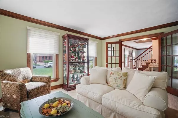 621 Wickwood DR, Chesapeake, VA 23322