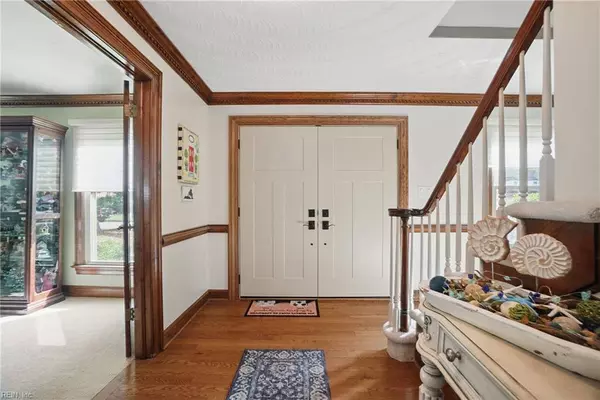 621 Wickwood DR, Chesapeake, VA 23322