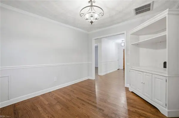 6134 Stephenson AVE, Norfolk, VA 23502