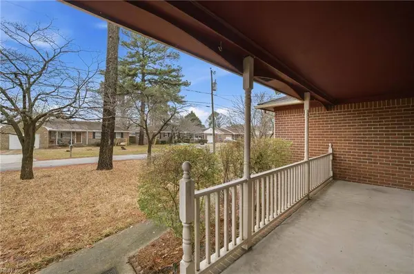 6134 Stephenson AVE, Norfolk, VA 23502