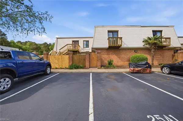 1101 Lands End WAY #25, Virginia Beach, VA 23451