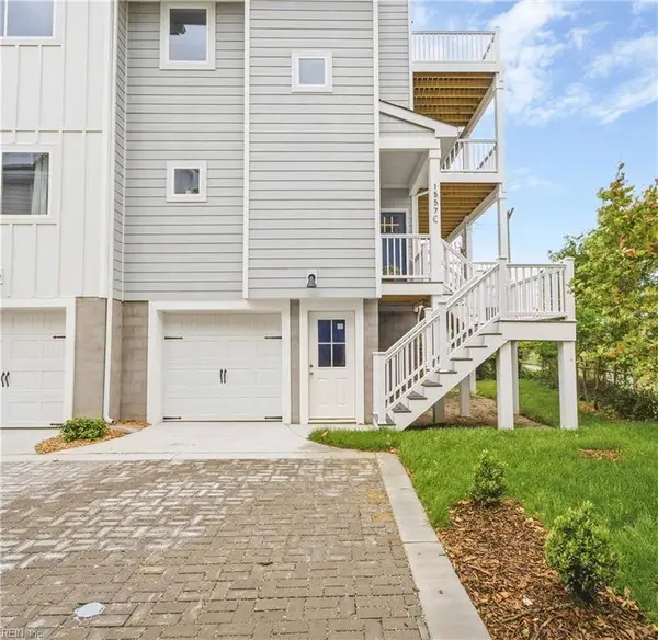 1557 Chela AVE Unit A, Norfolk, VA 23503