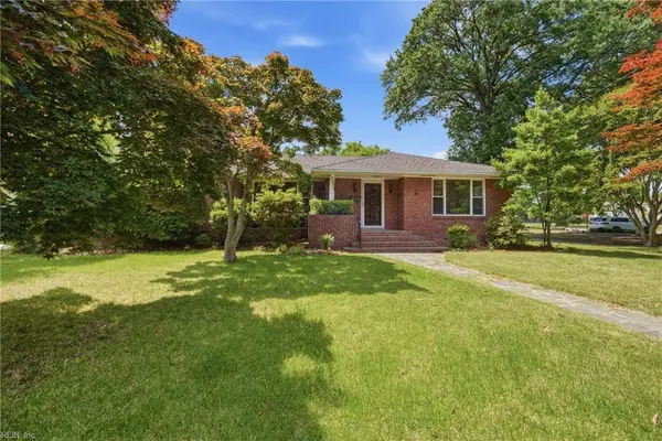 7521 Shirland AVE, Norfolk, VA 23505