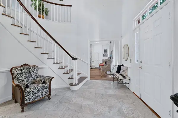 4040 Bridgehampton LN, Virginia Beach, VA 23455