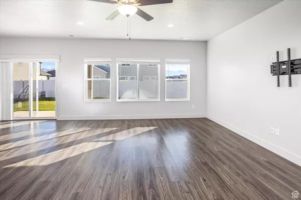 1159 S 4350 W, West Point, UT 84015