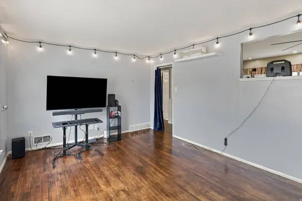 4328 S 225 E, Washington Terrace, UT 84405