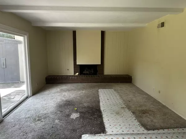 Costa Mesa, CA 92626-2113,1070 Tulare Dr