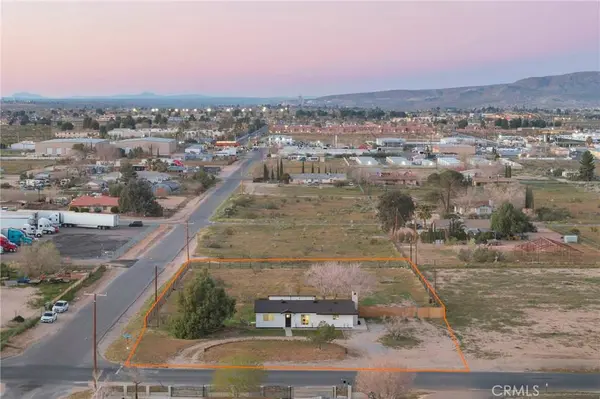 15118 Dos Palmas RD, Victorville, CA 92392