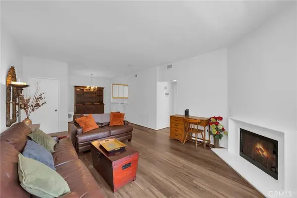 290 Villa Point DR, Newport Beach, CA 92660