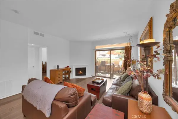 290 Villa Point DR, Newport Beach, CA 92660