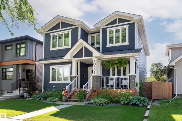 10831 65 AV NW, Edmonton, AB T6H 1V8
